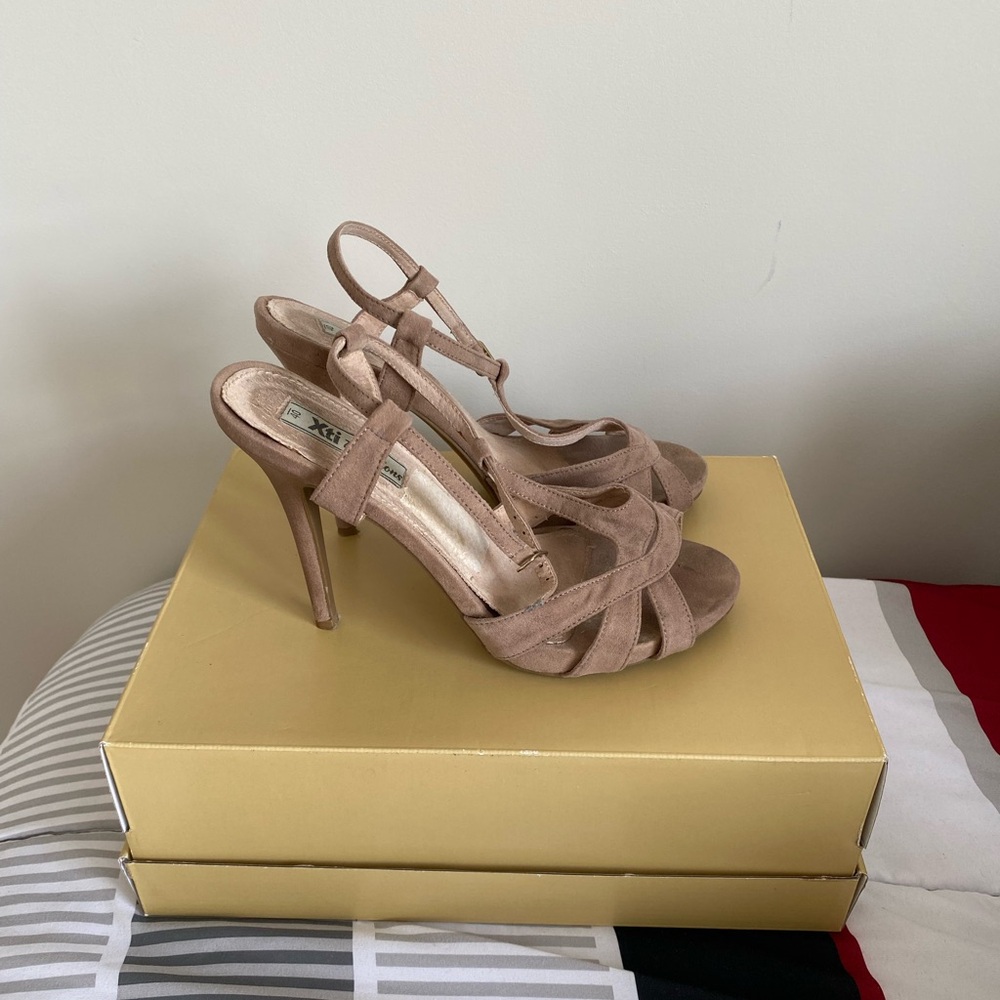 Elegant Tan High Heel Sandals